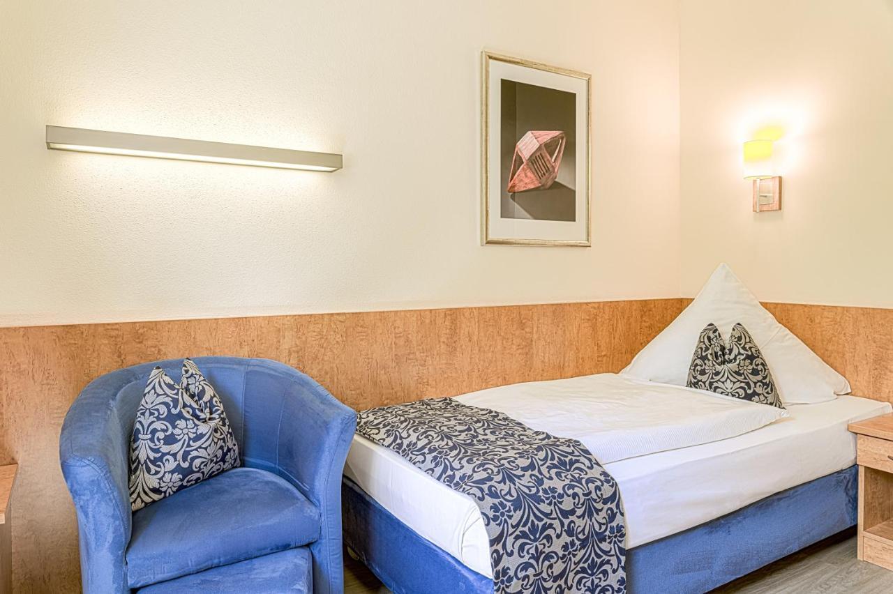 Hotel Am Moosfeld 4*