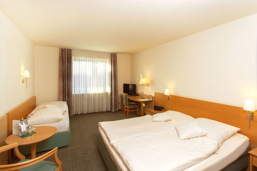 Am Moosfeld 4*